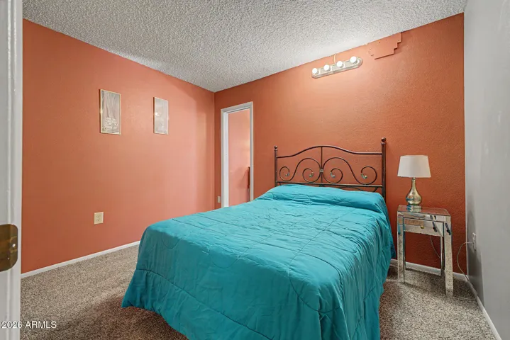Secondary bedroom