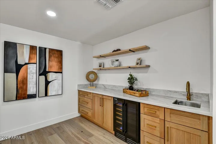 Wet Bar and Wine Fridge . Perfect for Entertasining
