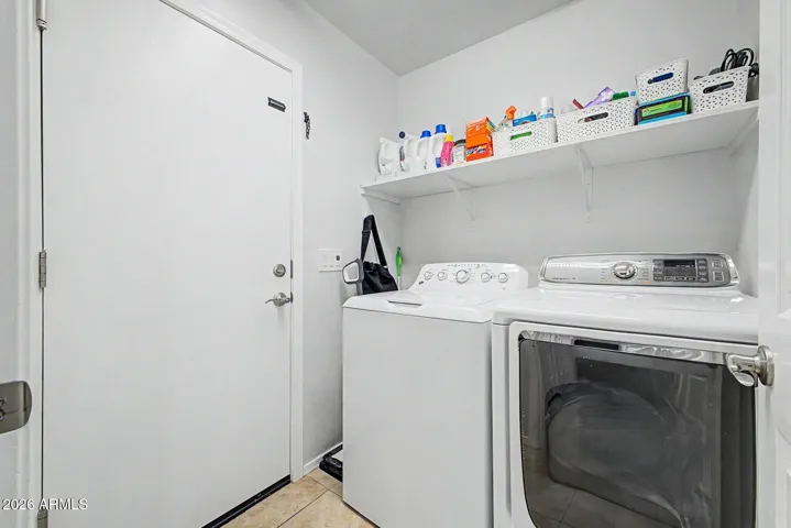 Laundry room, washer & dryer included