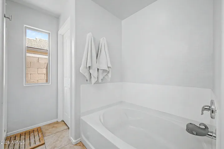 Primary Tub