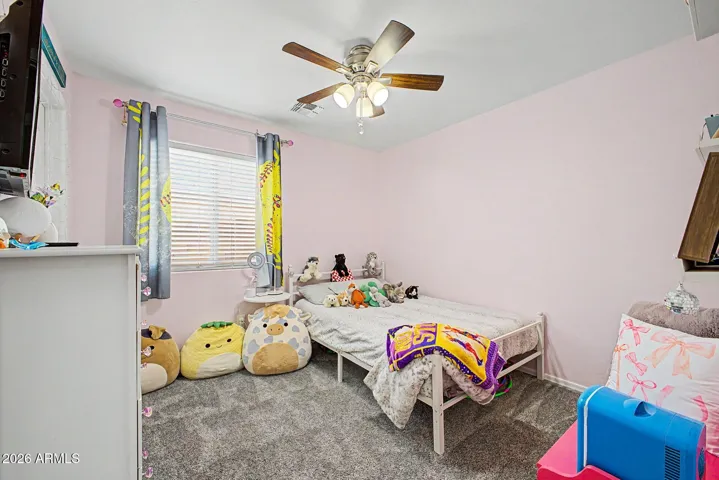 Bedroom 2 w/ walk in closet