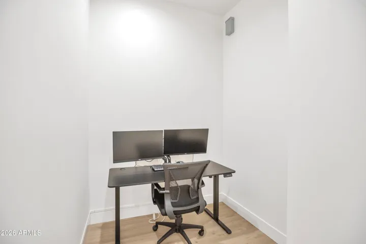 Add'l computer/mini office set up