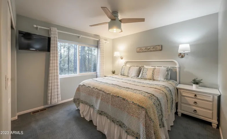 Guest Bedroom - Bedroom 2