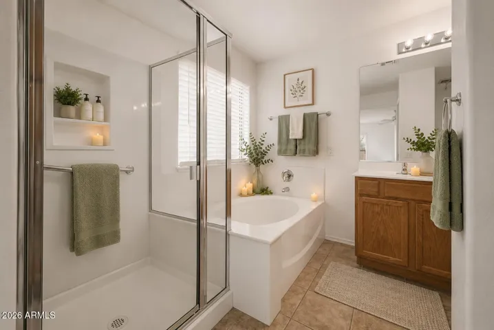 Ai staging. Master Bath Tub and seperate shower.