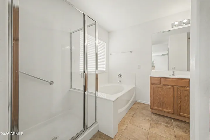 Seperate shower and tub
