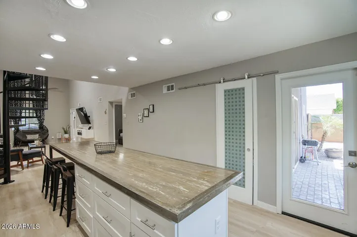 Plenty of under counter storage in cabinets and drawers.