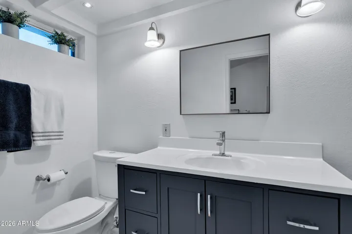 Second ensuite bathroom