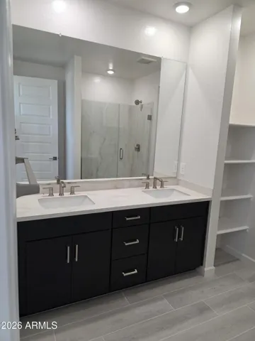 Lot 39 Primary Bath