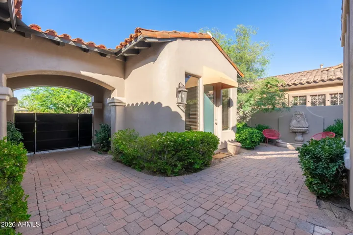 Courtyard Entrance With Casita