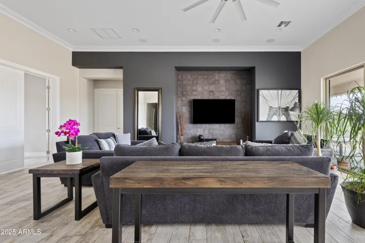 Great Room 6