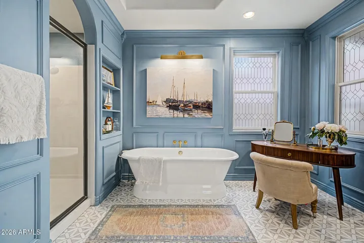 Upgraded Primary bath