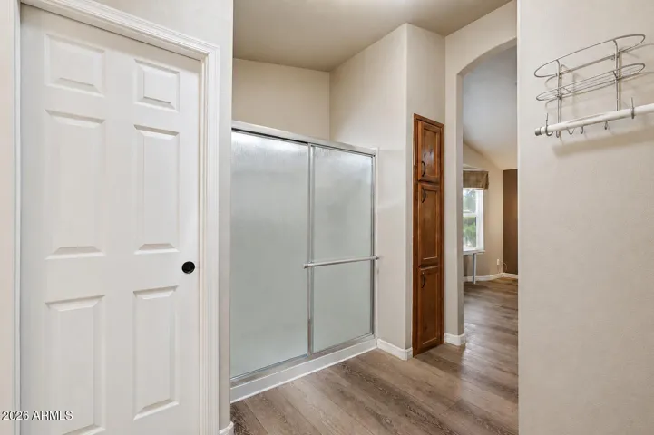 Another view of the primary en-suite.