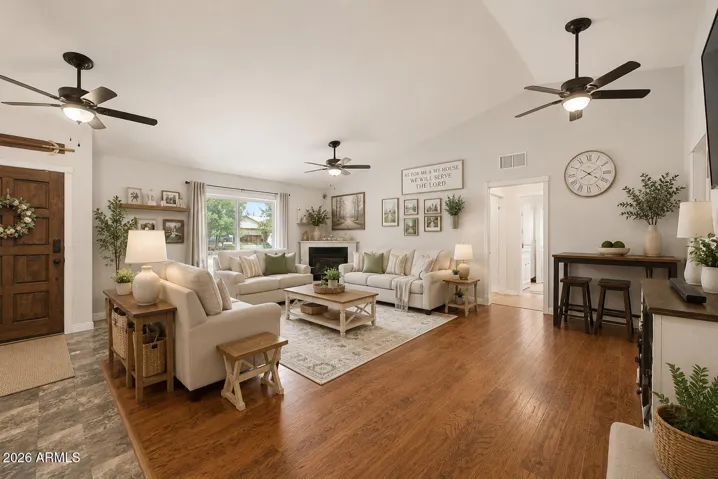 VIRTUALLY STAGED PHOTO OF DIFFERENT FURNITURE