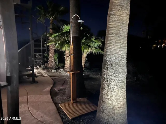 OUTDOOR SHOWER