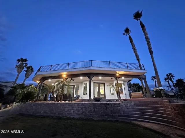 Rooftop Balcony