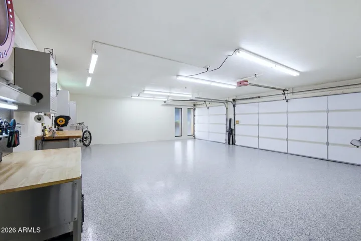 Oversized 3 car garage with Epoxy flooring