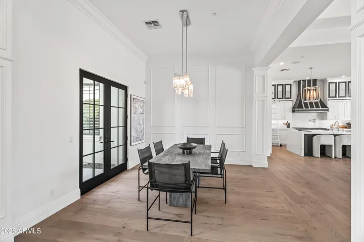 Formal Dining