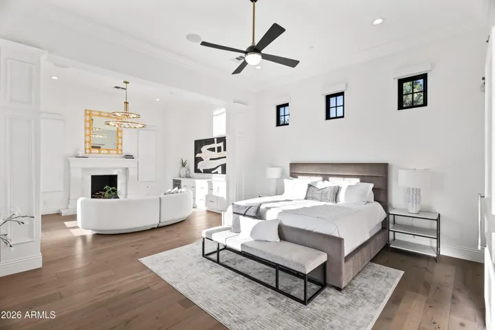 Primary suite