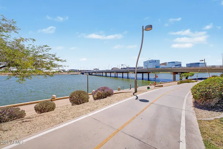 Bike/Walk path to everywhere in Tempe
