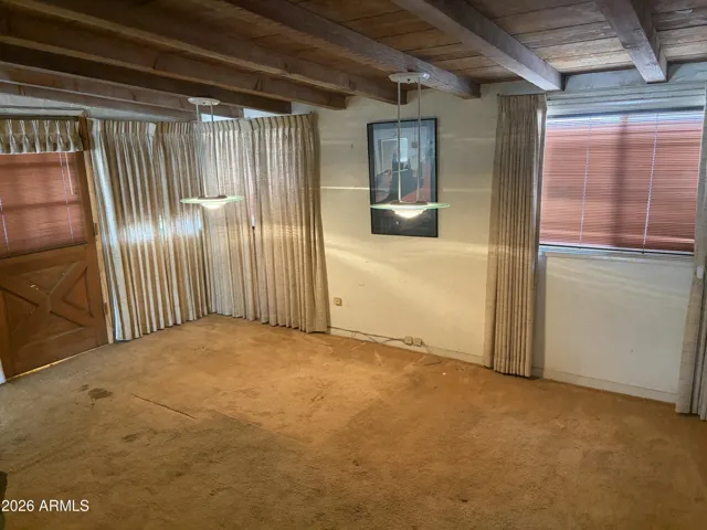 Den