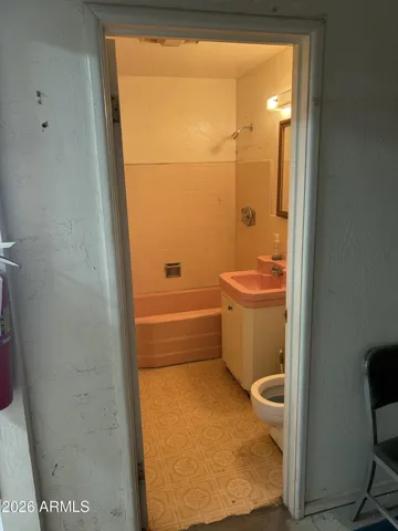 Workshop area bathroom