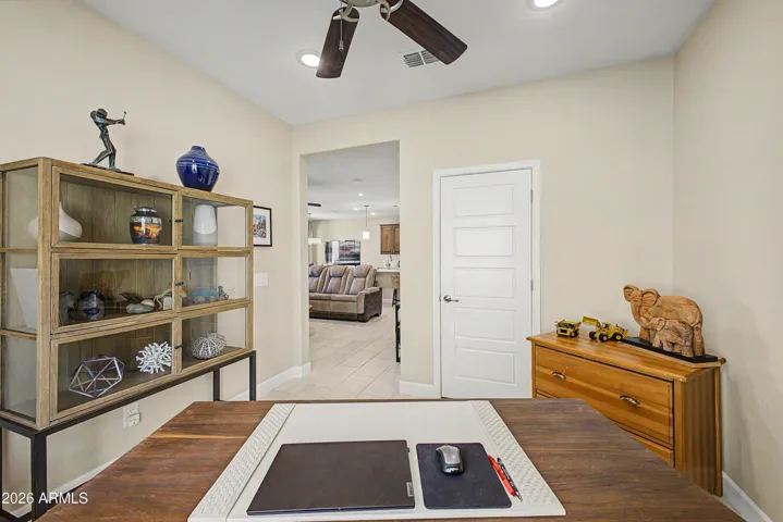 Den has a full closet, turn it into a 3rd bedroom!