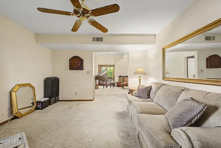 Potential 3rd bedroom with closet, just add a door.