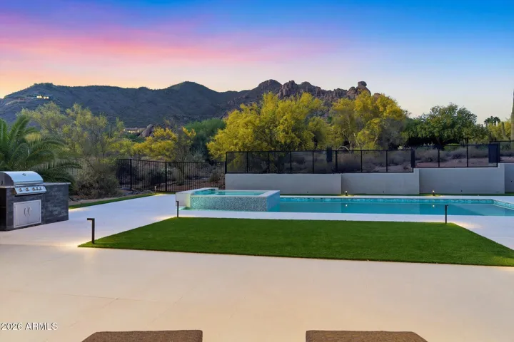 Privacy-Lifestyle living at it's best