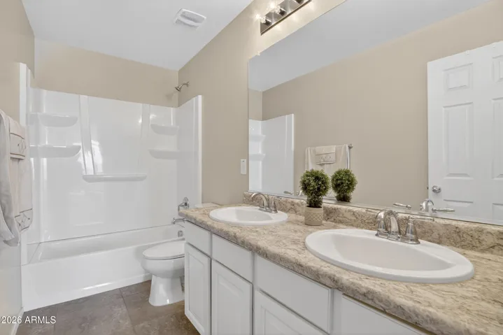 2nd upstairs full bathroom