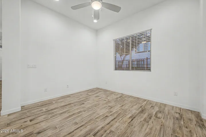 Den/ Optional Bedroom 4