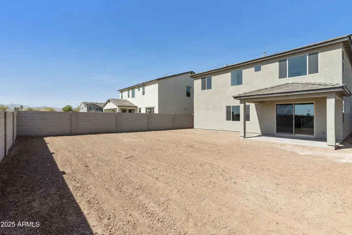 LARGE BACK YARD. PLENTY OF ROOM FOR ENTERTAINING AND A POOL!!!