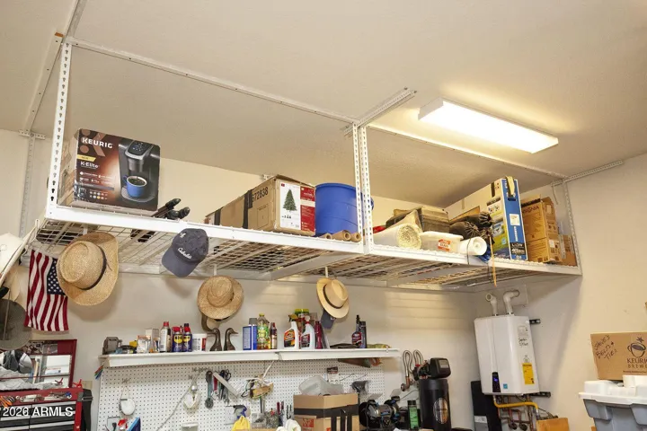 Overhead Storeage