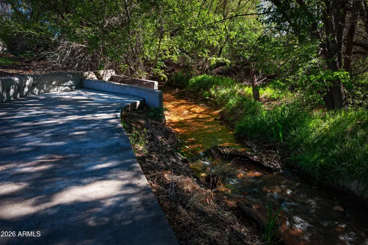Oak Creek Irrigation Waterway js the East boundary of this property.
