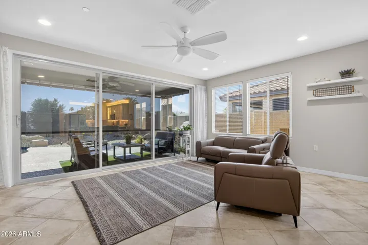 no carpeting except area rugs