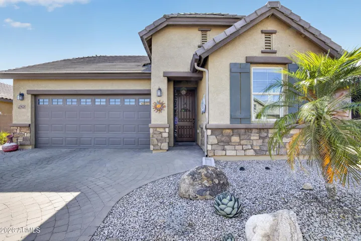 Neutral landscaping