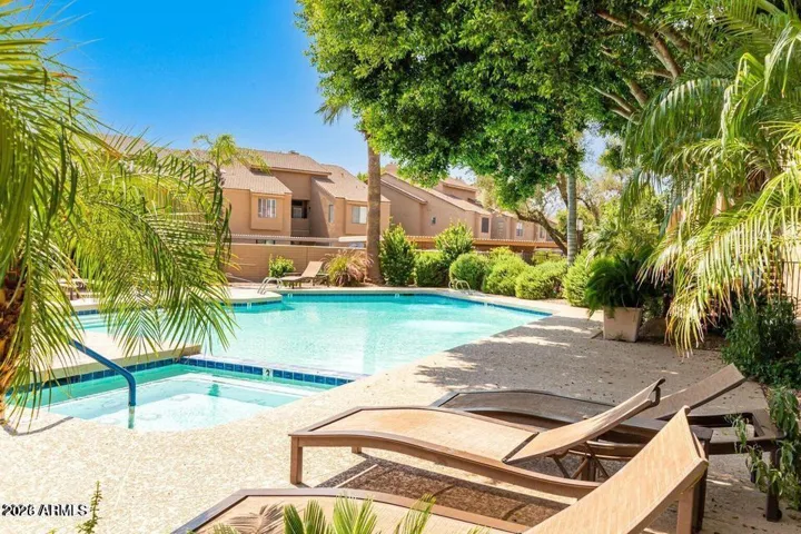 Community Pool / Spa