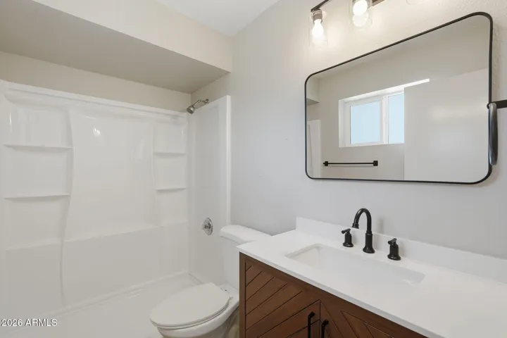 New Master Shower & Vanity 2026