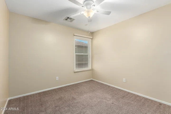 Ceiling Fans Throughout!