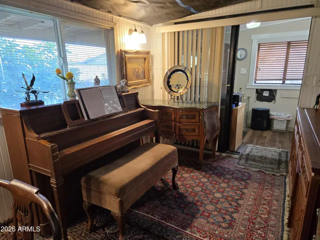 Dining room, office