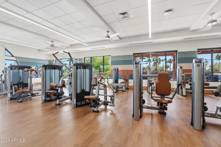 Upper body, lower body - you'll be able to work everything in this spectacular club