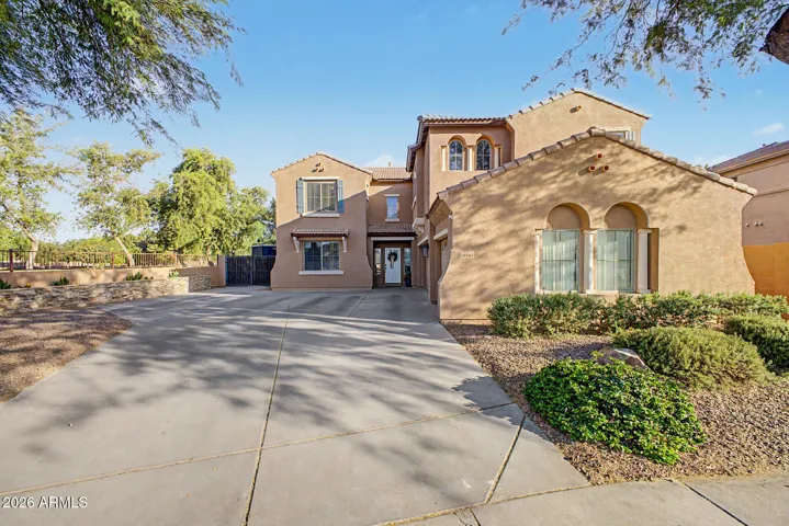 Curbside / Driveway