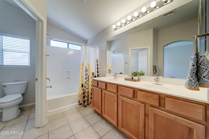 Primary bath, double sink vanity