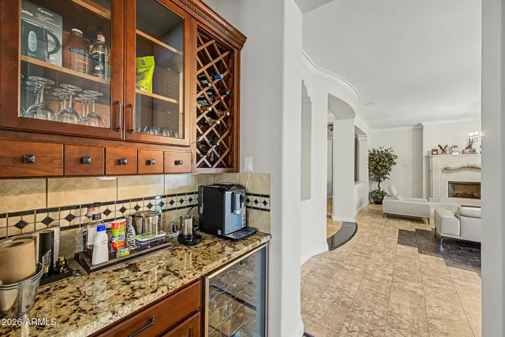 Butler's pantry, coffee bar, wine bar & wine fridge