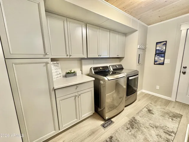 LAUNDRY AREA