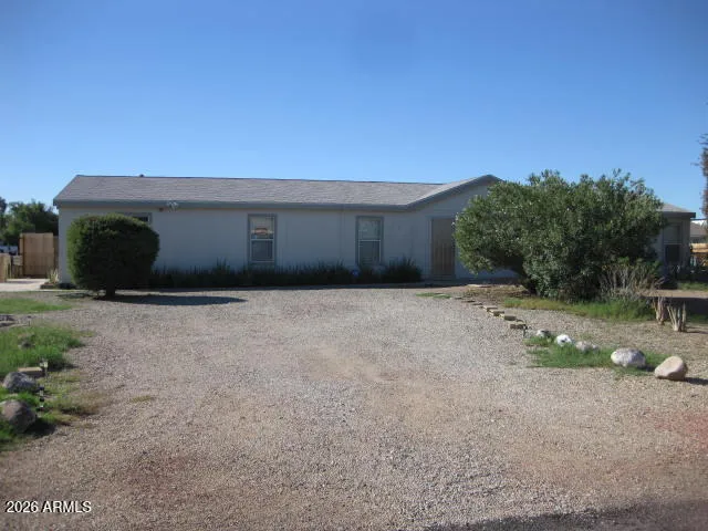 6605 West Mary Jane Lane, Glendale, AZ, 85306 — photo 3 of 33