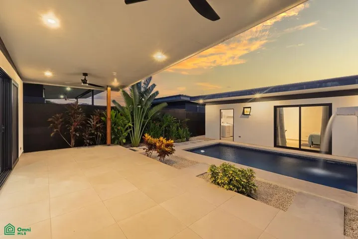 Large Covered Terrace