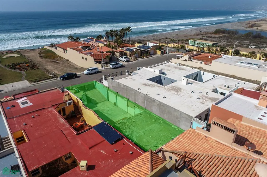 Land For Sale in Playas De Rosarito 22746 - MX26006259M