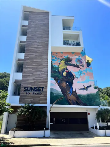 Sunset Boulevard Gated Entrance