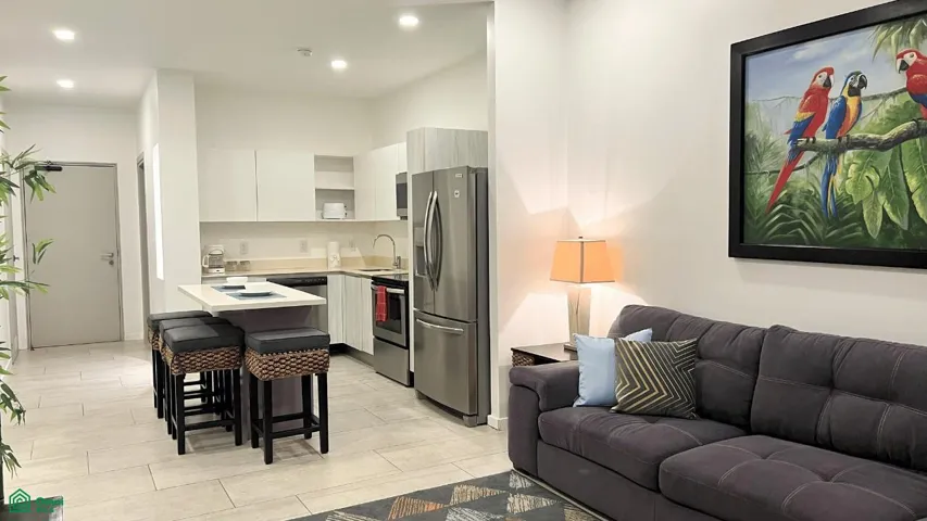 Living Room & Lounge Room