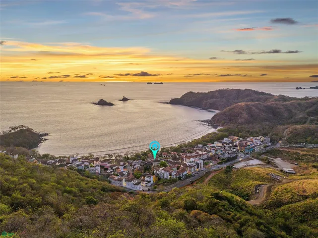 Amazing Beachtown location